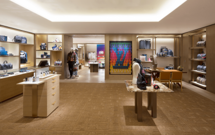 LV全新專賣店盛大開幕 低調奢華的質感提供顧客絕佳的購物體驗