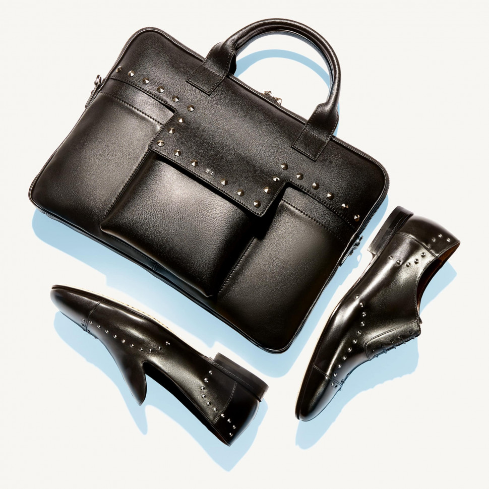 A.TESTONI用金属铆钉推翻正装鞋刻板印象 庞克风格与商务的结合展现时尚品味