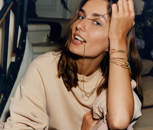 宝诗龙给予佩戴者毫无限制的创作空间 Jack系列展现多层次配戴的趣味和自由