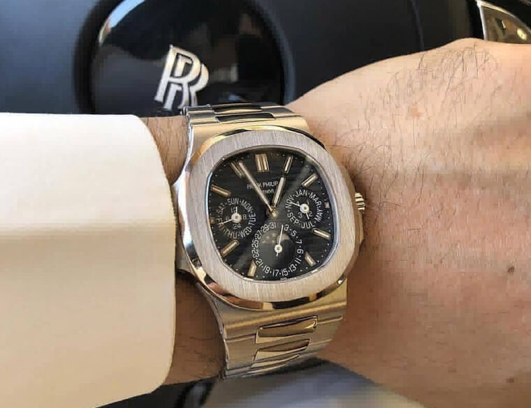 用PP比RR 手錶和汽車品牌你會怎麼配