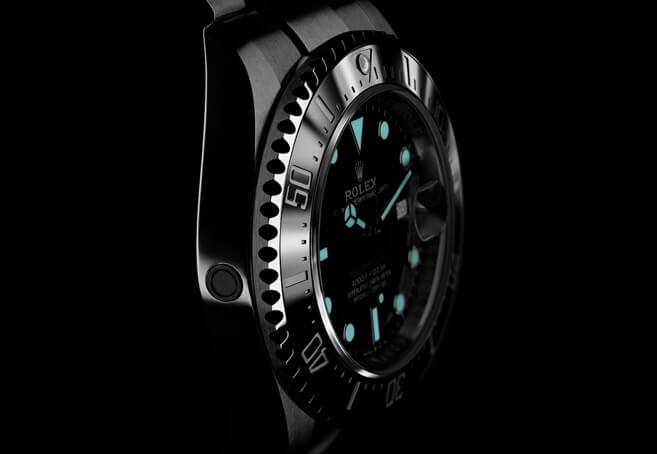 水鬼的绿色黑色、GMT-Master II的红蓝色之外，劳力士陶瓷圈目前有几种顏色？