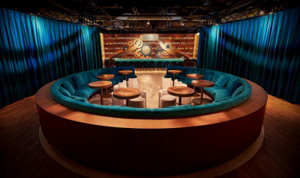 苏格登全台独创旋转酒吧 三五好友一起来「慢吧」