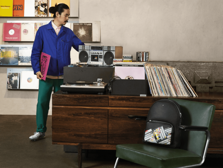 万宝龙大师杰作粒面软皮混音卡带系列皮件  重现1980年代复古潮流图案