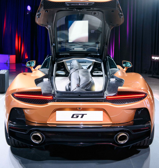 麥拉倫新McLaren GT極速326km 還可放一組高爾夫杆