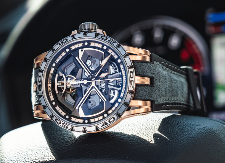 藍寶堅尼與羅杰杜彼再次攜手設計出Excalibur Huracán 手錶上有小牛的影子