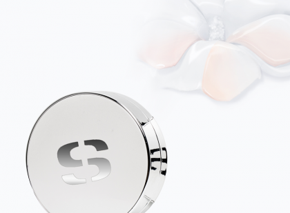 Sisley植物保養精華透亮肌底  一整天依舊光彩明亮