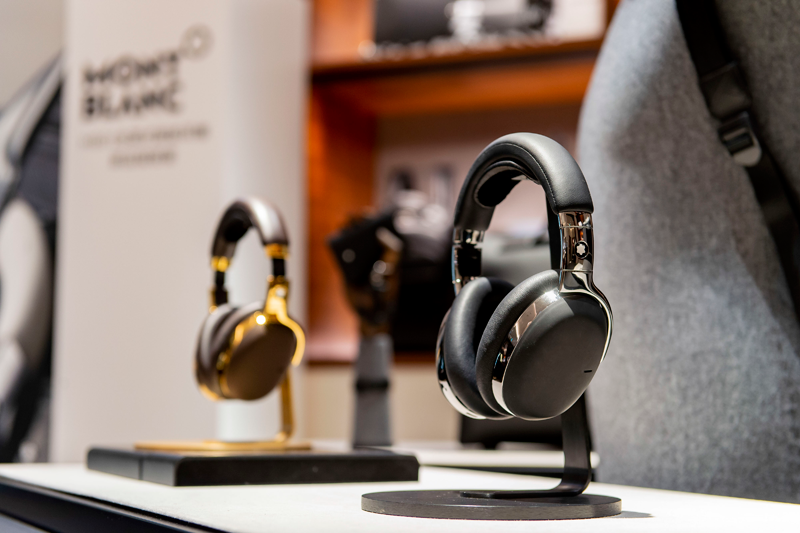 万宝龙首发MB01智慧型耳机 台北101抢先体验