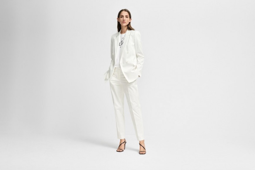 女性穿BOSS西裝也可以很帥