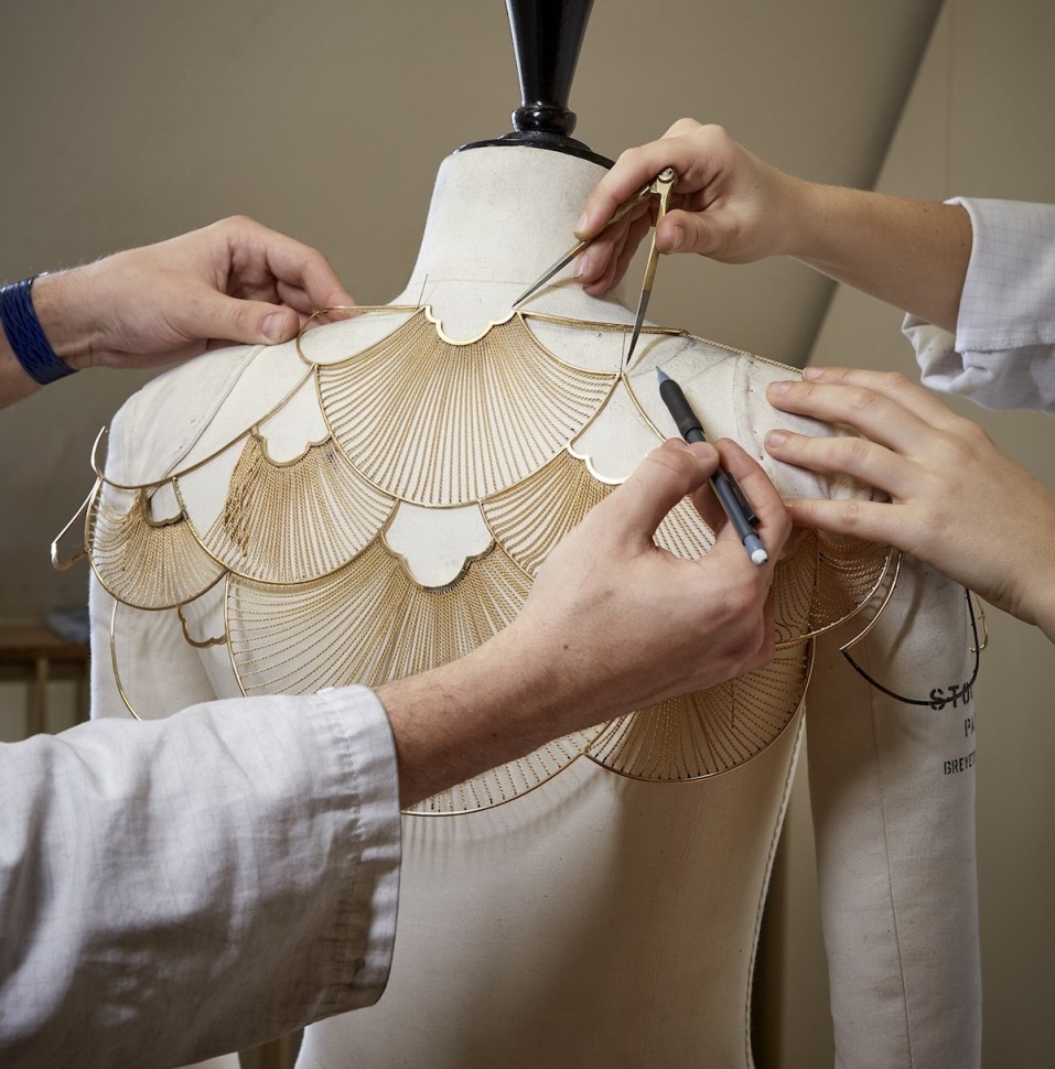 罕見「鑽石黃金披肩」2020寶詩龍很有看頭