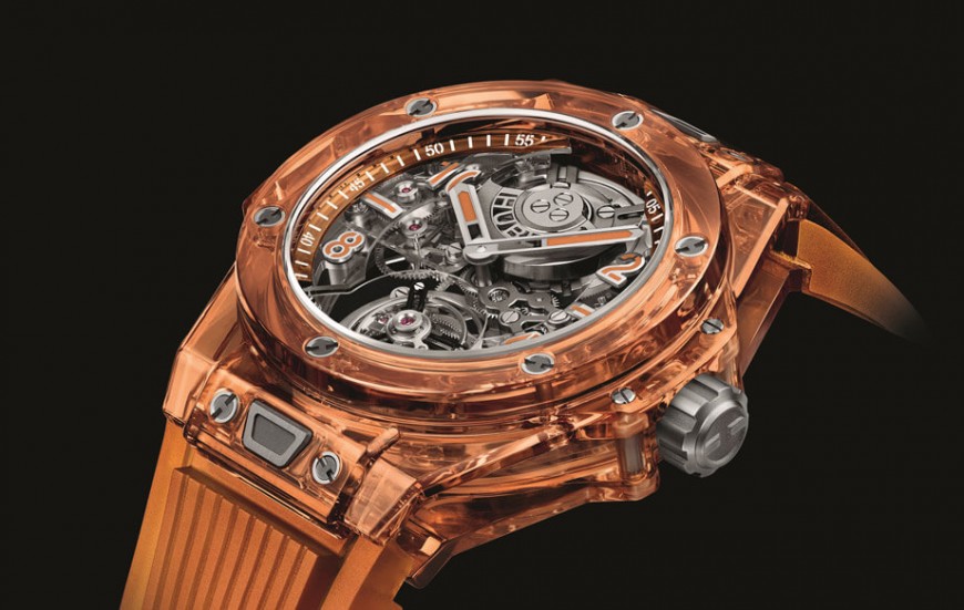 Big Bang自动陀飞轮是宇舶首款橘色透明表壳作品