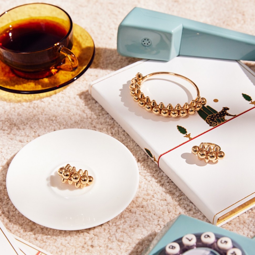 卡地亚全新珠宝CLASH DE CARTIER一体二面勾勒大器戒指、耳环、手环和项链