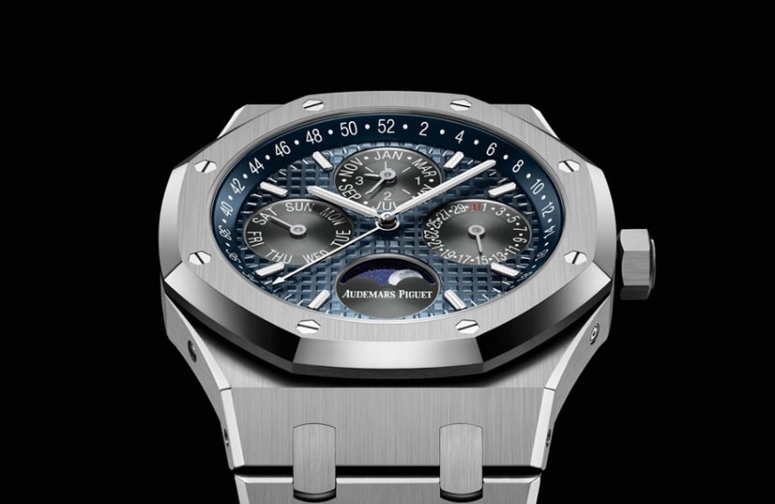 爱彼抢先在美国发售钛金属皇家橡树万年历 10月接着于全球上市