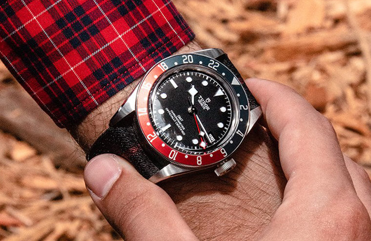 帝舵Black Bay两地时间手表大受外媒好评认为同价格无竞争对手