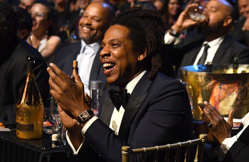 Jay-Z获选摇滚名人堂 领奖当日手上戴一支很有意义的表