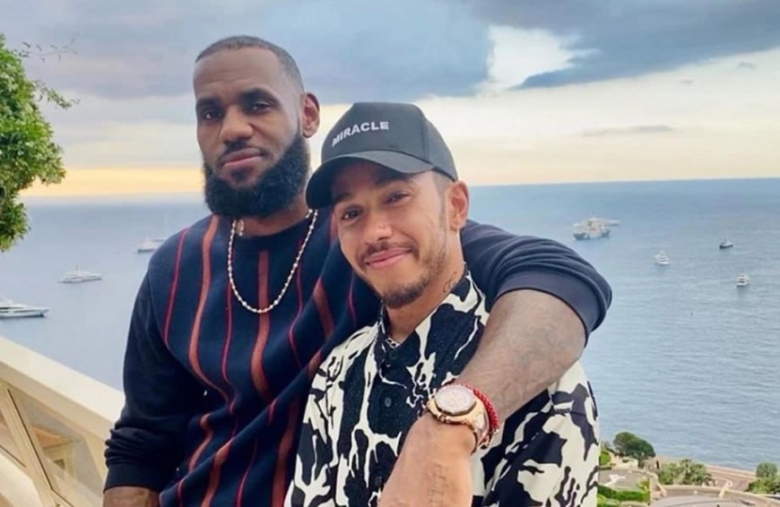 LeBron James和Lewis Hamilton王見王合照 比成就也比手錶行頭