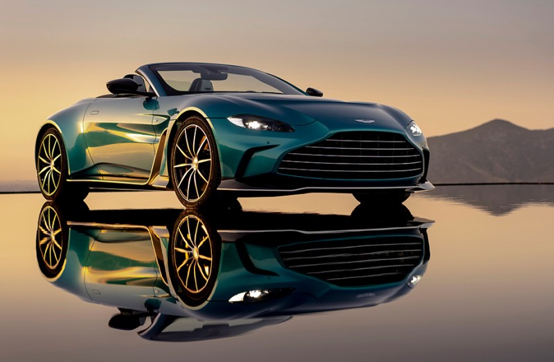 [梦幻车图集] Aston Martin V12 Vantage Roadster 终极敞篷超跑