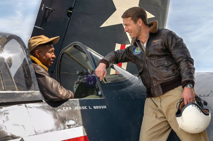 強檔新片《決戰38度線》主角各自佩戴兩款知名運動錶