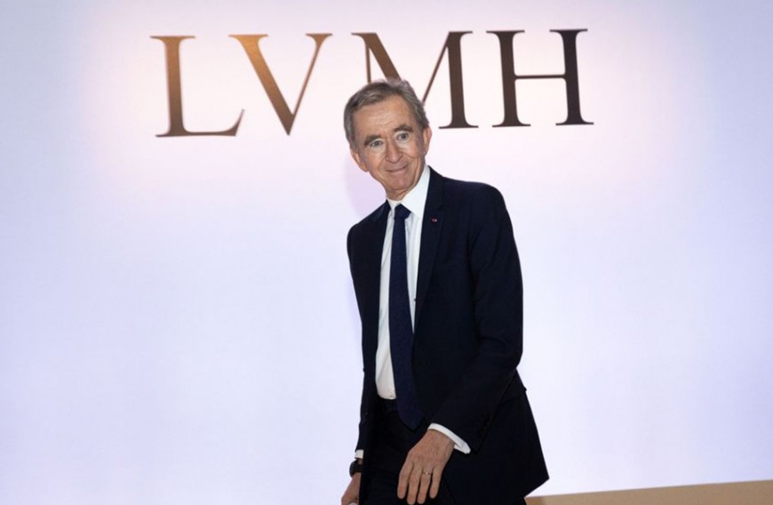 LVMH总裁超越Tesla马斯克成为世界首富