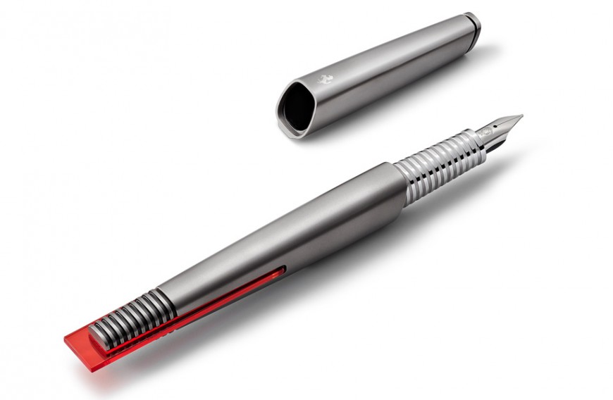 万宝龙和法拉利联手打造全新顶级超跑钢笔 Ferrari Stilema SP3