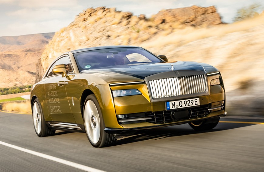 从V12直接到EV  劳斯莱斯2030年底前实现全面电动化