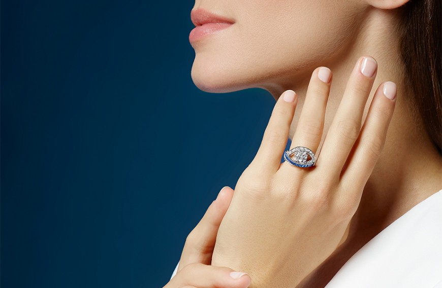 CHAUMET招牌系列珠寶LIENS Inséparables以藍寶鑽石打造流動之美