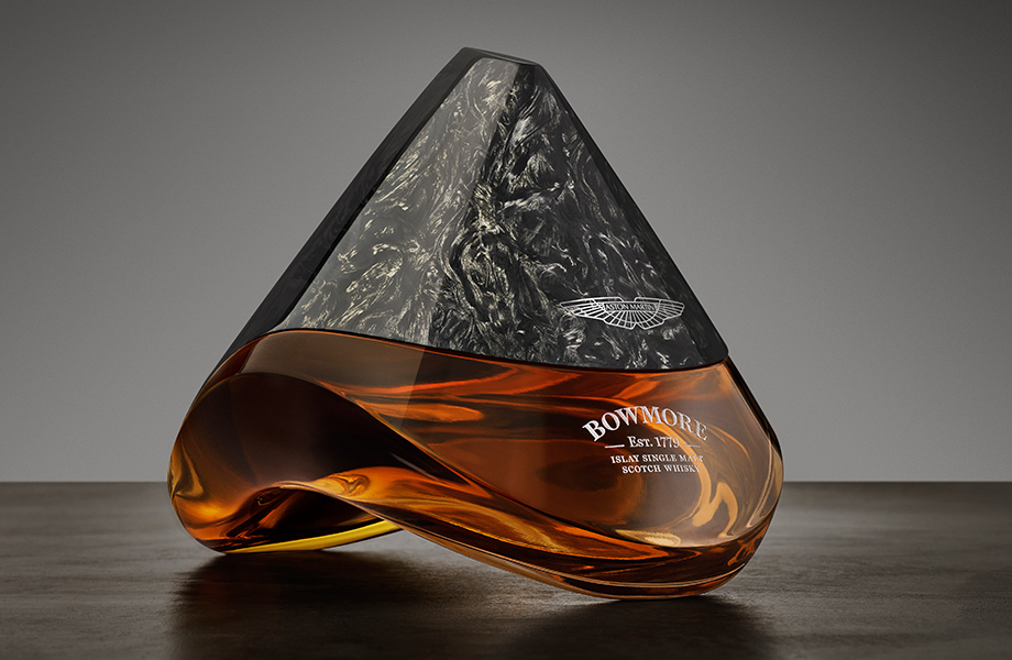 独一无二的Aston Martin波摩Arc-52特别版威士忌 拍出近865万高价