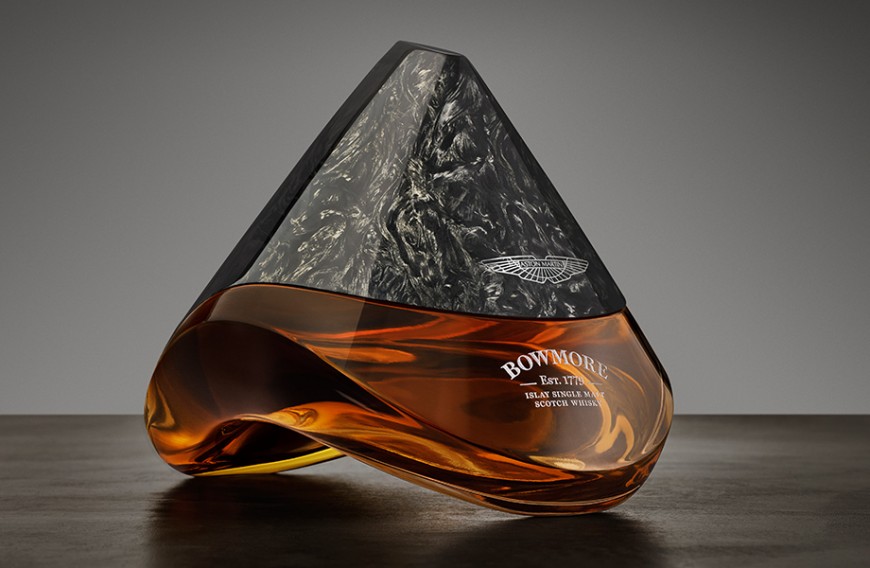 独一无二的Aston Martin波摩Arc-52特别版威士忌 拍出近865万高价