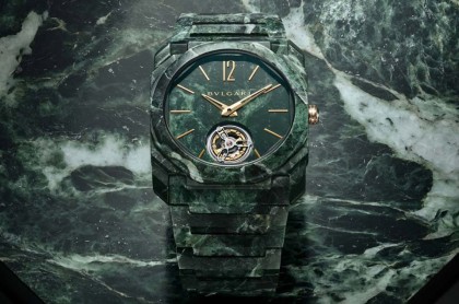 表壳链带镶上大理石的独一无二宝格丽Octo Finissimo超薄陀飞轮