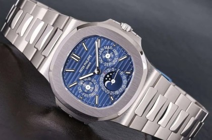 AP、PP、江诗丹顿蓝面万年历运动表一年前后最新价格行情追踪