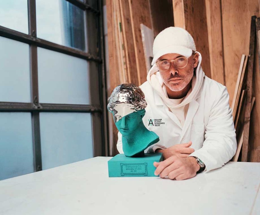 Tiffany & Co.庆祝186周年与艺术家Daniel Arsham联名雕像