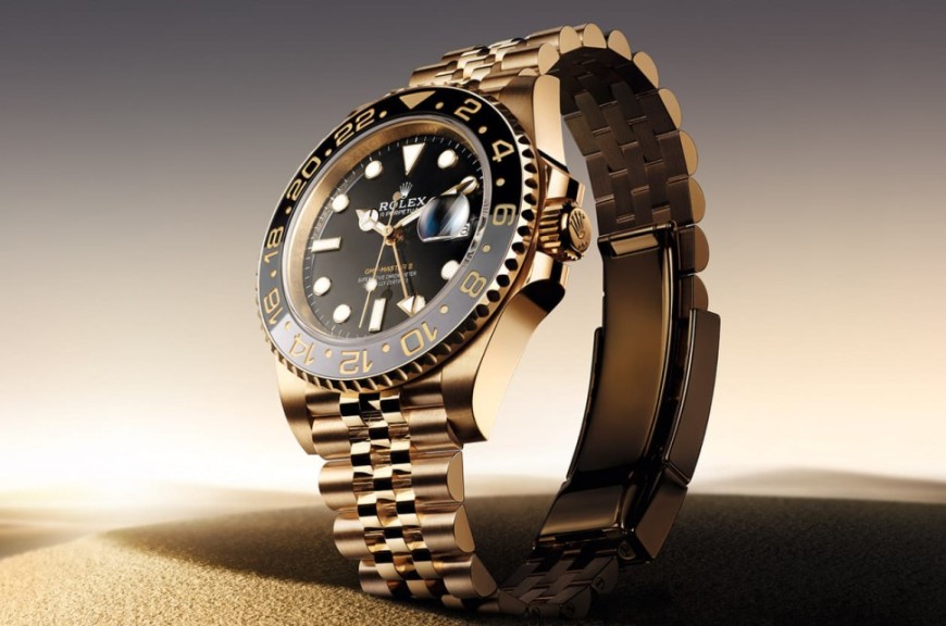 劳力士GMT-Master II又见黄金材质并搭配系列首见灰黑陶瓷圈