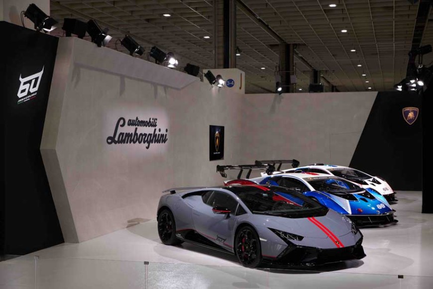 藍寶堅尼賽道蠻牛Lamborghini Essenza SCV12、60週年紀念版Huracán同台亮相