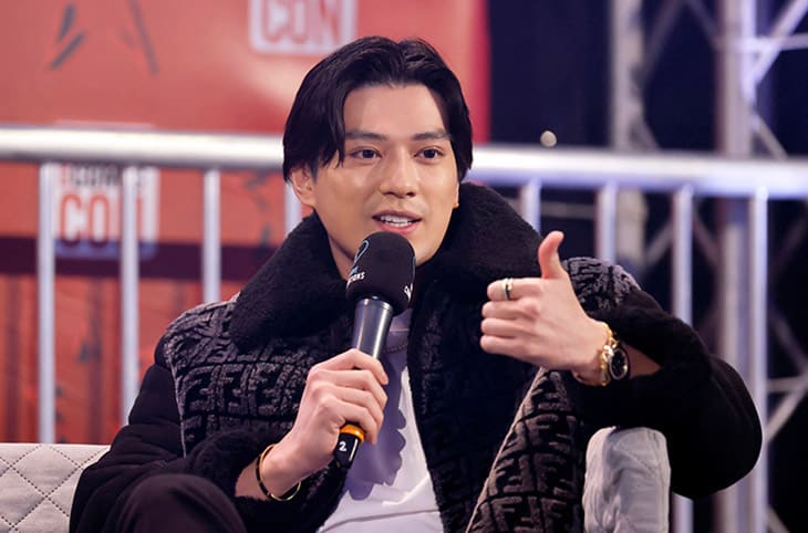 航海王「最帅索隆」新田真剑佑也爱收藏名表 特爱劳力士一经典运动表