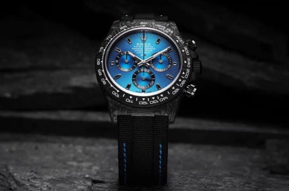 劳力士Daytona碳纤维搭配蓝色太阳纹改表 创作主题令人好奇