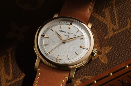 LOUIS VUITTON路易威登Escale系列首款大三针登场 质感再升级