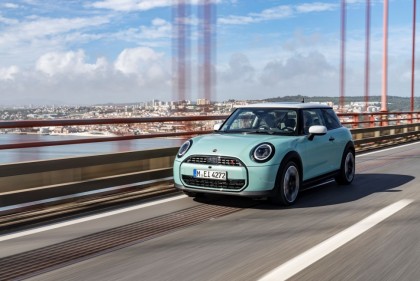 Mini品牌邁入全新篇章!全新世代MINI「Countryman與Cooper三門掀背」正式登台