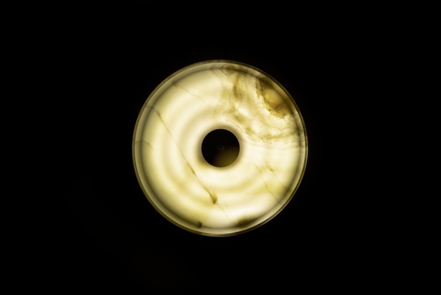 中秋赏月赏设计 「义大利 Glass Design ONYX LIGHT 面盆」 犹如明月造型的工艺之作