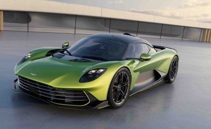驚人千匹馬力、集各種「第一」於一身 Aston Martin Valhalla 奧斯頓馬丁首款混合動力超跑2025量產