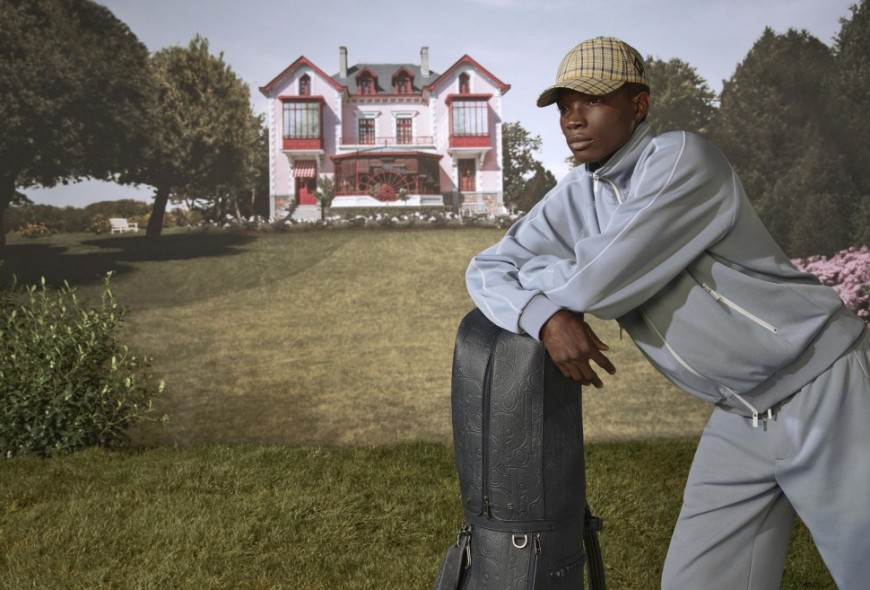 「Dior 2025 秋季男裝 Lifestyle 膠囊系列」打造高爾夫場上的時尚優雅