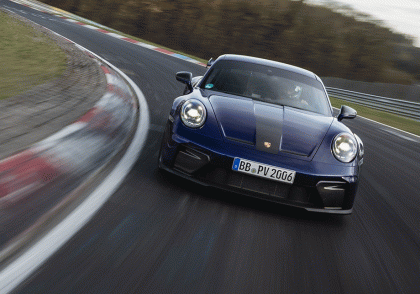 快9.5秒！保时捷手排车Porsche 911 GT3 征服纽柏林「绿色地狱」