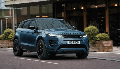 黑色外觀風格套件上身 2026 RANGE ROVER EVOQUE都會魅影版在台上市