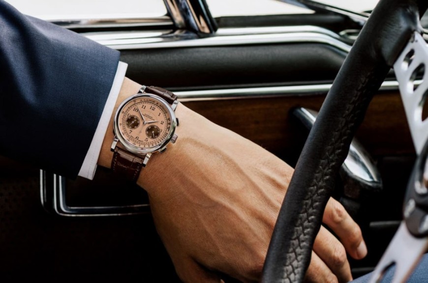 古董车巔峰对决 朗格献上顶级名表为胜利喝采