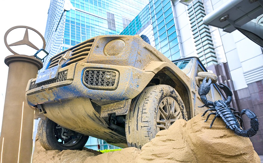 賓士越野藝術吹進城市 Mercedes-Benz G-Class 沙雕限期亮相台北 101