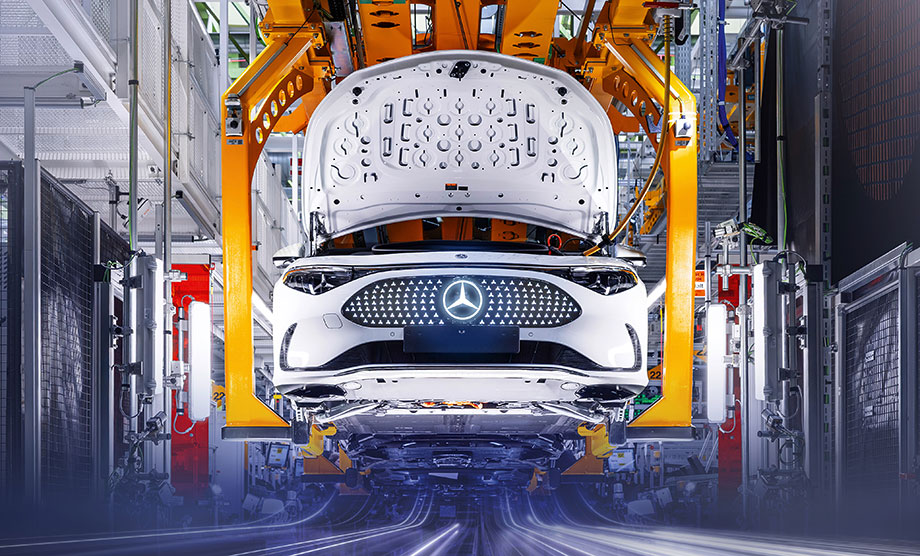 賓士重金升級德國工廠　新一代CLA導入AI與數位孿生正式量產