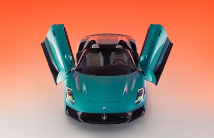 玛莎拉蒂奢华美学再进化 Maserati MCPURA双车型全球首发