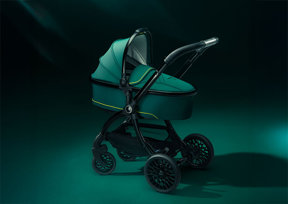「婴儿车界的奥斯顿马丁」Aston Martin x egg3联名系列亮相