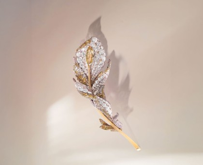 雕織時光輕羽詩篇 CINDY CHAO 《時光築藝》年度藝術珠寶展