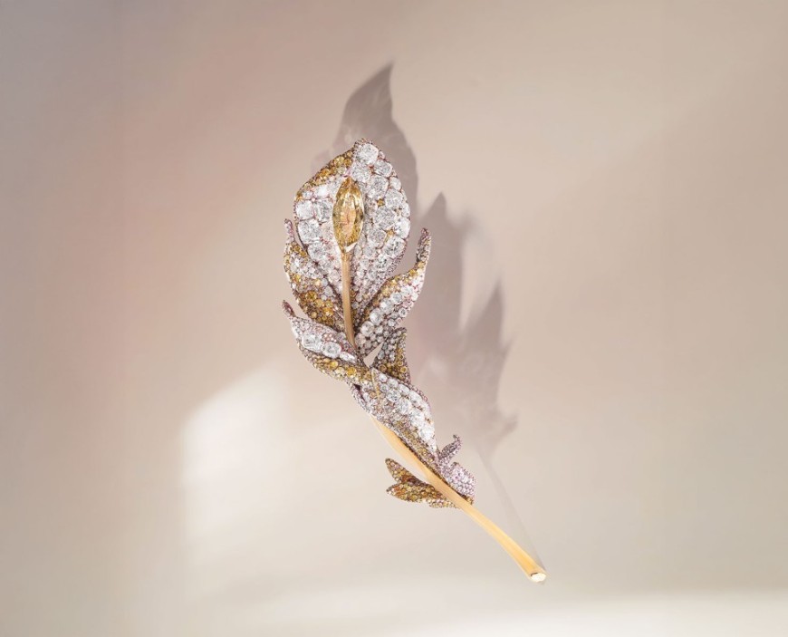 雕织时光轻羽诗篇 CINDY CHAO 《时光筑艺》年度艺术珠宝展