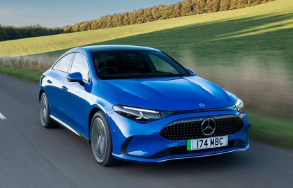 賓士潮感轎跑Mercedes-Benz CLA榮獲2026年「傑出電動車」