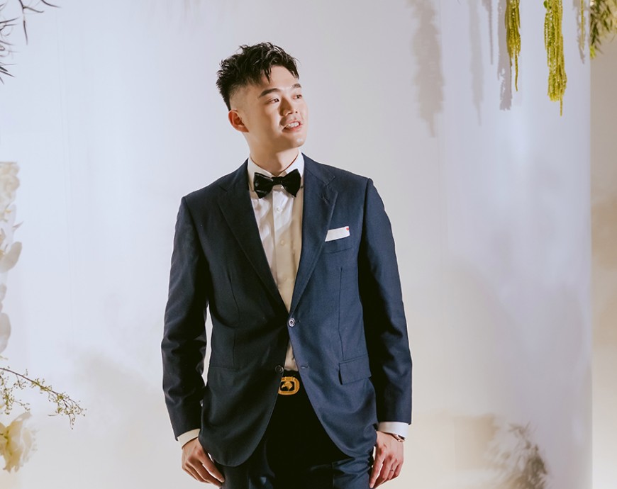 男装界的法拉利、劳斯莱斯「齐」上身！王齐麟婚礼金牌造型揭秘：Kiton手工西装 × Stefano Ricci雄鹰腰带